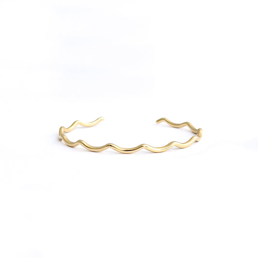 The Scallop Cuff in 14k Yellow Gold